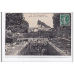 PONT-aux-MOINES : l'ecluse et le pont du chemin de fer - tres bon etat