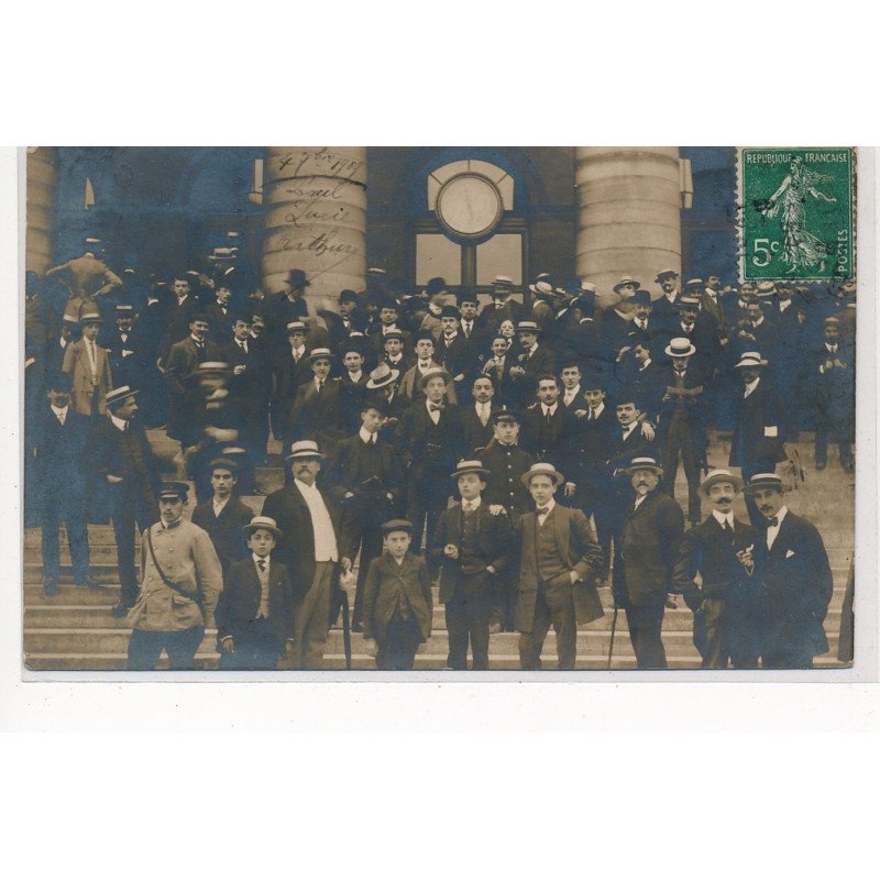 PARIS : la bourse, palais brogniart - tres bon etat
