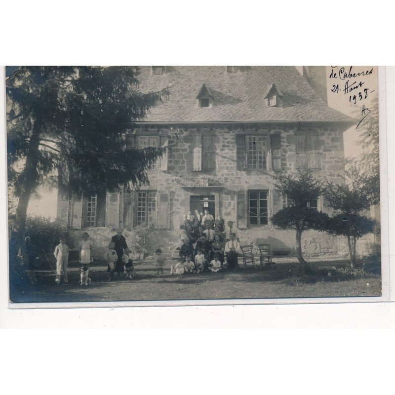CANTAL : chateau de cabanes - tres bon etat