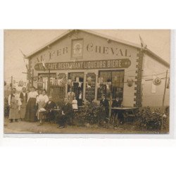 CARTE PHOTO A LOCALISER : au fer à cheval, vins cafe restaurant liqueurs biere - tres bon etat