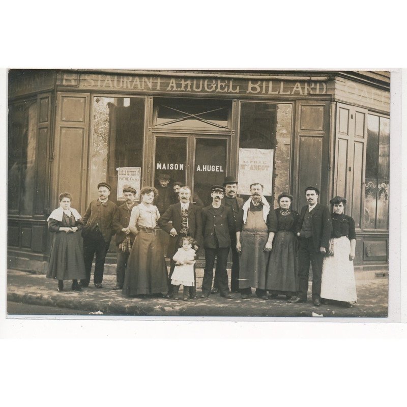 CARTE PHOTO A LOCALISER : paris(?) affiche de cinema pathe, restaurant A. Hugel billard - tres bon etat