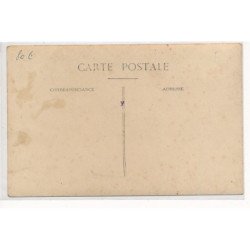 CARTE PHOTO A LOCALISER : cafe restaurant, "au point du jour" L. Grinon - tres bon etat