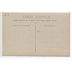 CARTE PHOTO A LOCALISER : maison delacroix, hotel de la gare, attelage - tres bon etat