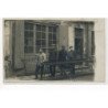 CARTE PHOTO A LOCALISER : paris(?) ouvrier personnages - tres bon etat