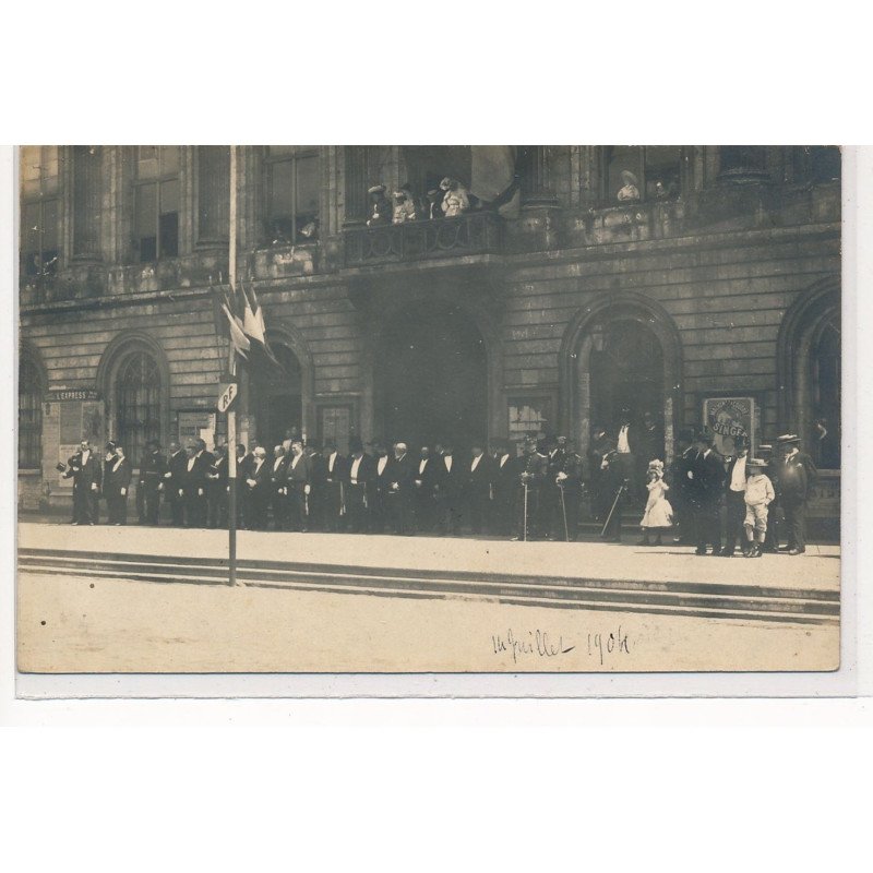 CARTE PHOTO A LOCALISER : fete - tres bon etat