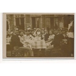 CARTE PHOTO A LOCALISER : pompiers, militaire - tres bon etat