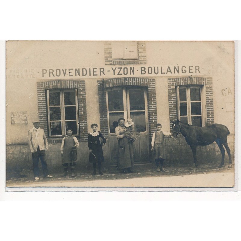 CARTE PHOTO A LOCALISER : provendier, Yzon, boulanger, cheval - tres bon etat
