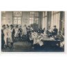 CARTE PHOTO A LOCALISER : paris(?) aelier de couture - tres bon etat