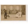 CARTE PHOTO A LOCALISER : voiture à chien, fete - tres bon etat