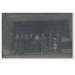 CARTE PHOTO A LOCALISER : paris(?) epicerie de choix V. Bourgoin, cacao van houten - tres bon etat