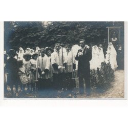 CARTE PHOTO A LOCALISER : fete religieuse - tres bon etat