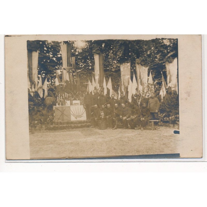 CARTE PHOTO A LOCALISER : fete-dieu - tres bon etat