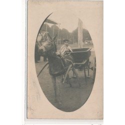 CARTE PHOTO A LOCALISER : fete, foraine, ane, attelage - tres bon etat