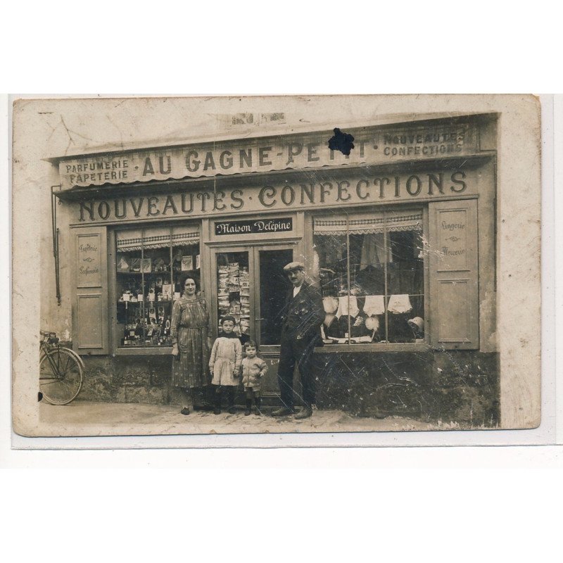 CARTE PHOTO A LOCALISER : au gagne-petit, nouveautés confections - etat