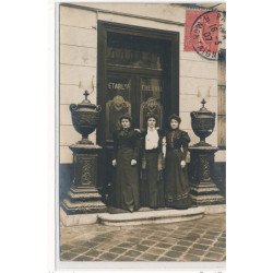 CARTE PHOTO A LOCALISER : paris(?) etablissement thermal - tres bon etat