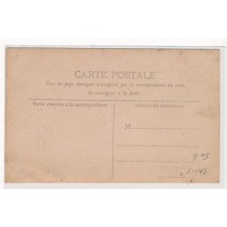 CARTE PHOTO A LOCALISER : paris(?) tabac - tres bon etat