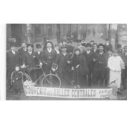 PARIS : les halles, marché, souvenir des halles centrales - tres bon etat