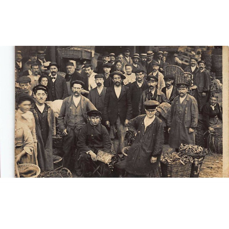 PARIS : les halles, marché - tres bon etat