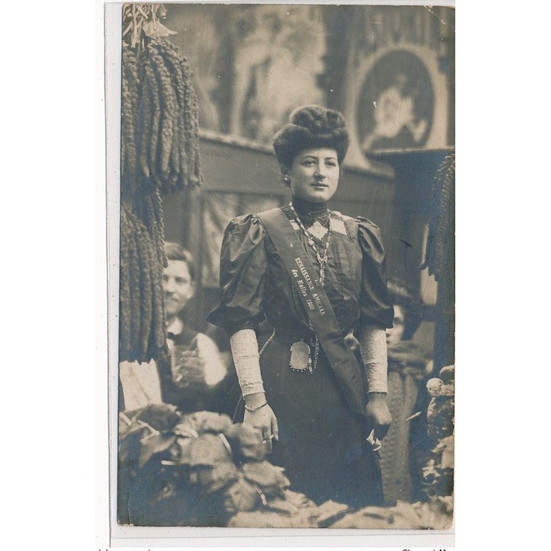 PARIS : reine des halles - etat