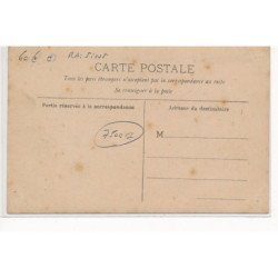 PARIS : les halles, raisins - tres bon etat