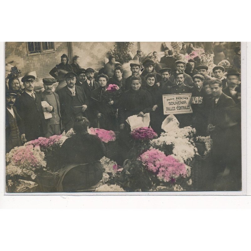PARIS : les halles, marchande de fleurs - tres bon etat