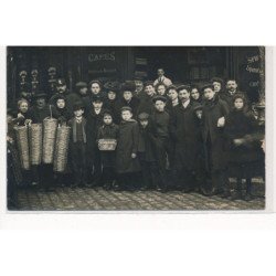 PARIS : les halles, autours des halles, cafe - tres bon etat