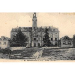 LA SOUTERRAINE : ecole primaine superieure - tres bon etat