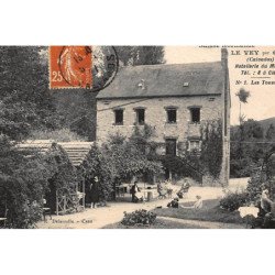 LE VEY : hotellerie du moulin, n°& les tonnelles - tres bon etat