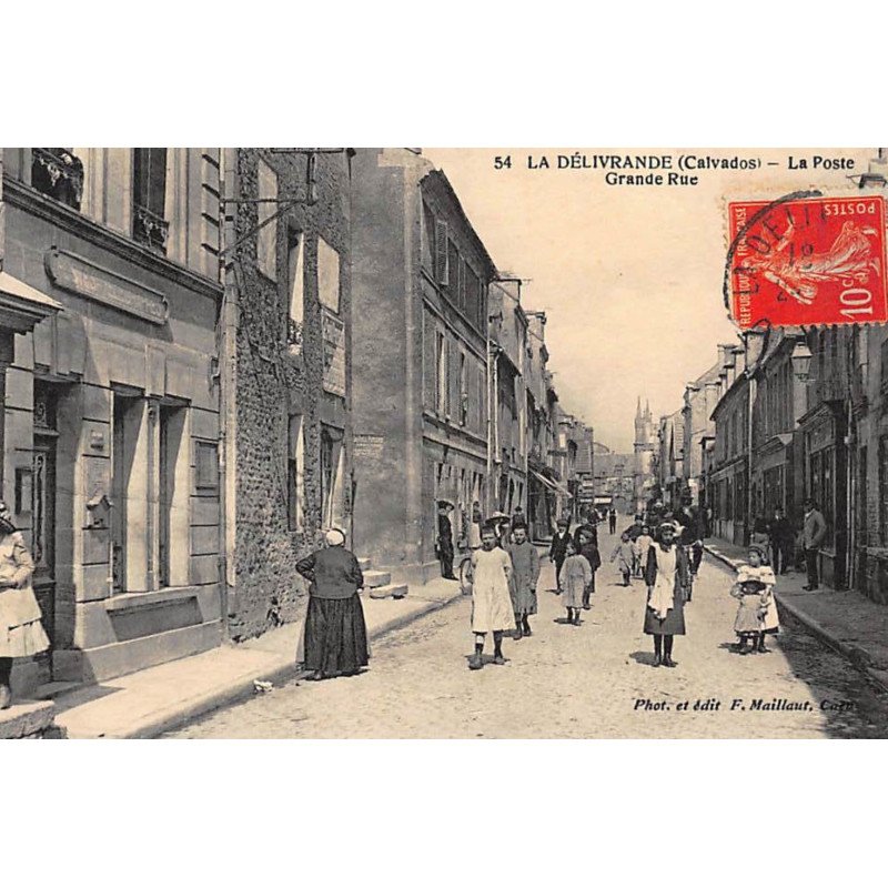 LA DELIVRANDE : la poste grande rue - tres bon etat
