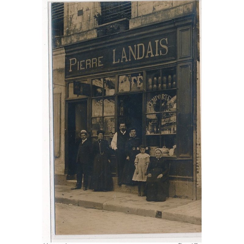 SAINT-PIERRE sur DIVES : buraliste, editeur de cartes postales, Pierre Landais - tres bon etat