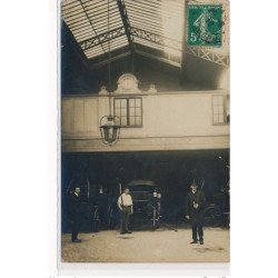 PARIS : garage fiacre, voiture - tres bon etat