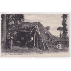 PLOUEGAT GUERAND : hutte de sabotiers - très bon état