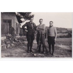 VENTABREN : photo format cpa des années 1950-1960 - scène de chasse (chasseur) - très bon état