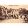 AULON : place des villes - très bon état