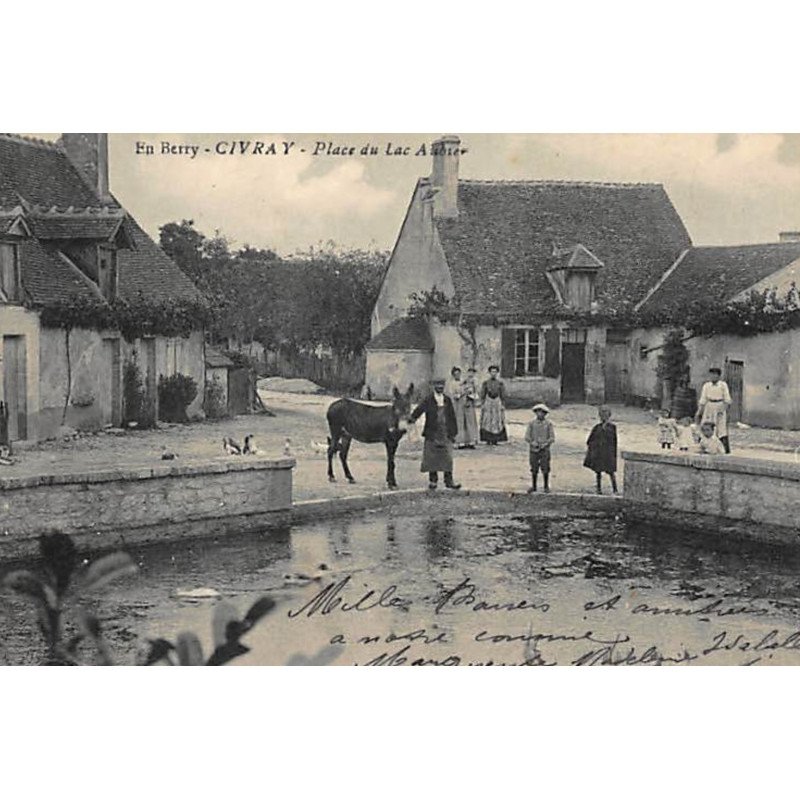 CIVRAY : place du lac Aubier (en Berry) - très bon état