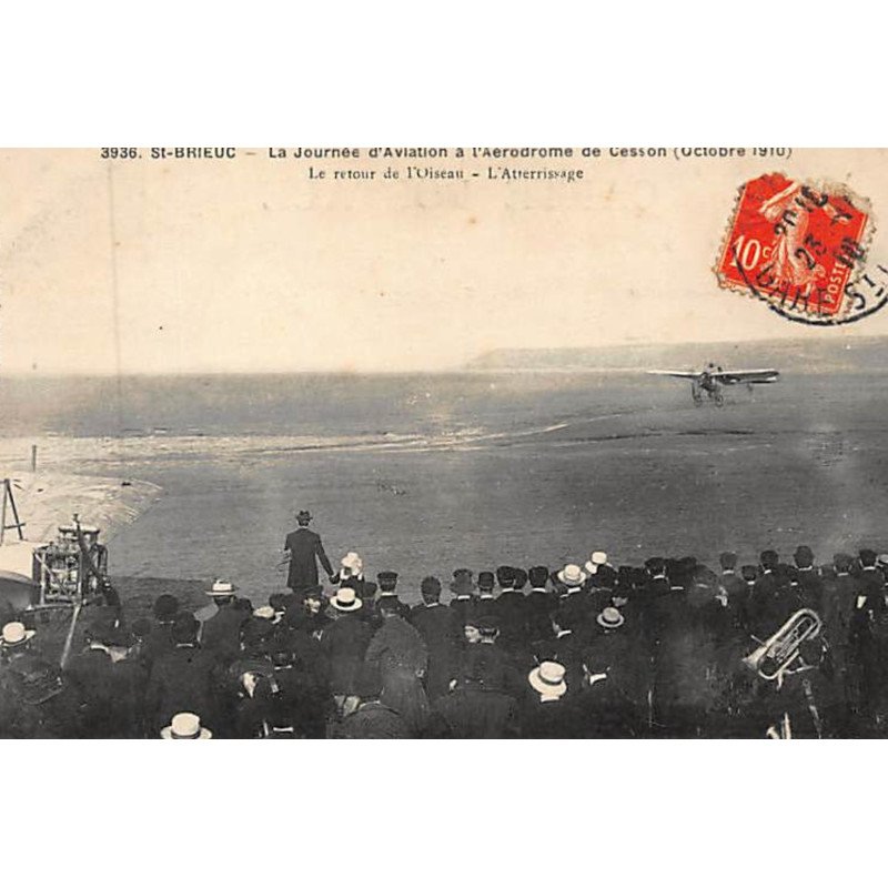 SAINT BRIEUC : la journée d'aviation à l'aérodrome de cesson en 1910 - retour de l'Oiseau - état