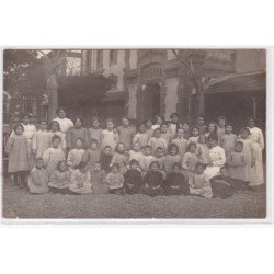 A LOCALISER : ARGELES ? : carte photo d'une classe d'école (photo Paul BILLES) - bon état (un coin plié)