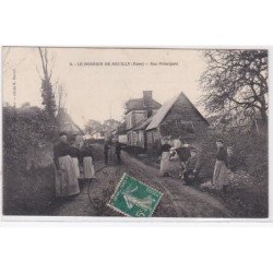 LE BOSHION DE REUILLY : rue principale - très bon état