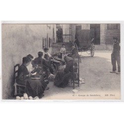 SALIES DE BEARN : groupe de sandaliers - très bon état