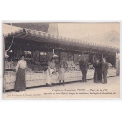 Confiserie chocolaterie YVON - place de la fête (éditeur AUBINEAU à BY THOMERY) - très bon état