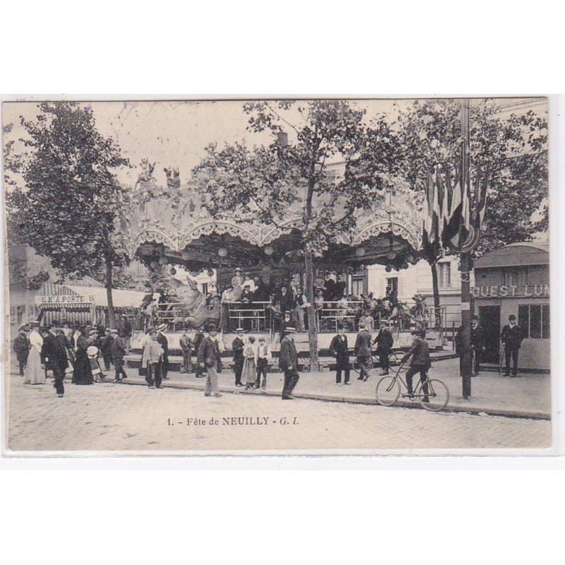 NEUILLY SUR SEINE : fêtes de Neuilly - le manège cochons - très bon état NEUILLY SUR SEINE : fêtes de Neuilly - le manège cochons - très bon état