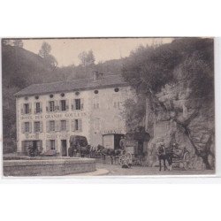 AUX BARRAQUES - la Chappelle en Vercors : hotel des Grands Goulets - très bon état