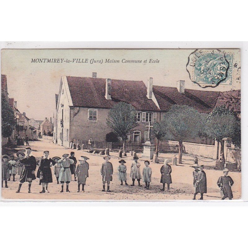 MONTMIREY LA VILLE : maison commune et école - très bon état