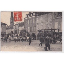 MARCIAC : la cavalcade - le char de la musique avec le charlatan - très bon état