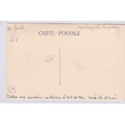 carte photo d'une scène de chasse sur la route d'UZES à 9 km de Nimes - très bon état