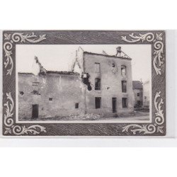 BARCY : 1914/18 - carte photo d'un groupe de maisons ayant souffert du bombardement (militaire - guerre) - très bon état