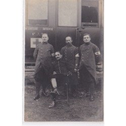 JUVISY : carte photo d'un train sanitaire improvisé en gare (militaire) - très bon état