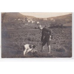 HERAULT : carte photo d'une scène de chasse à tir (chien) (chasse) - bon état (un coin plié)