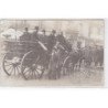 PARIS : carte photo de la distribution de pain pendant les inondations en 1910 (police- kiosque)- très bon état