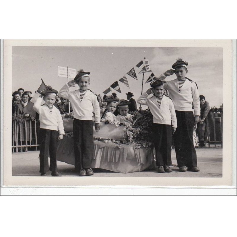 MENTON : février 1954 - CARTE PHOTO - très bon état